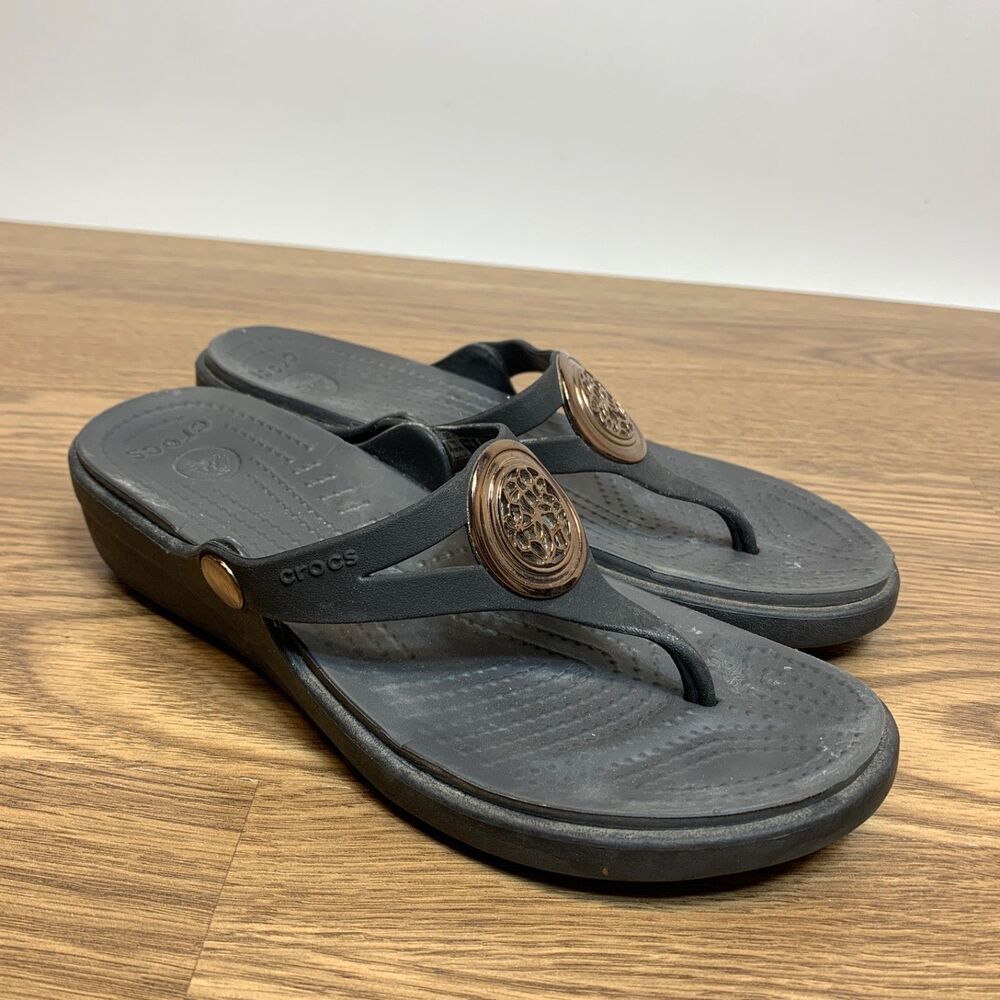crocs sanrah womens size‎ 6 shoes black slip on wedge thong comfort sandals